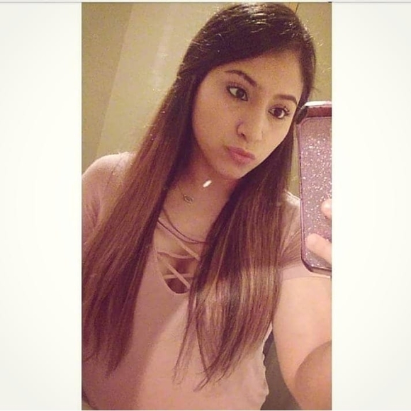 Meet the Posher Other - Meet your Posher, Genissa